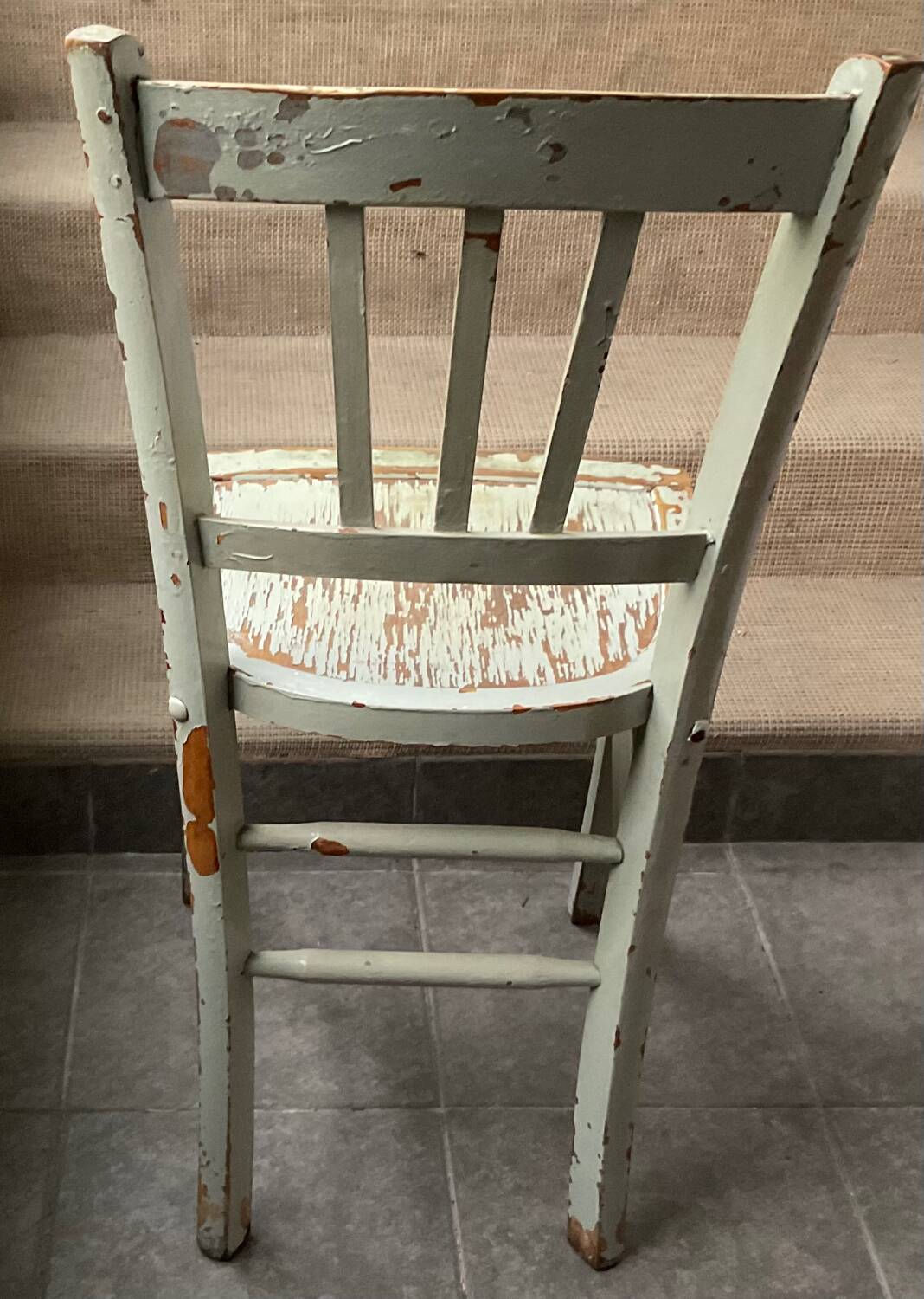 Chaise en bois vintage