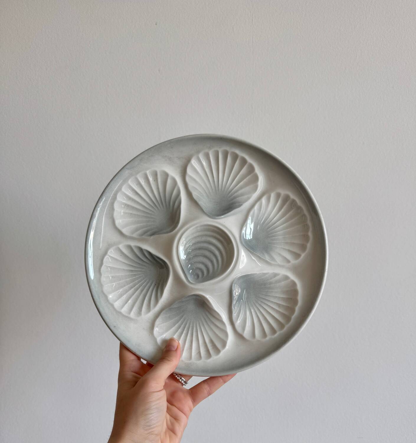 Moulin des Loups earthenware oyster plates