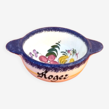 Ear bowl in earthenware