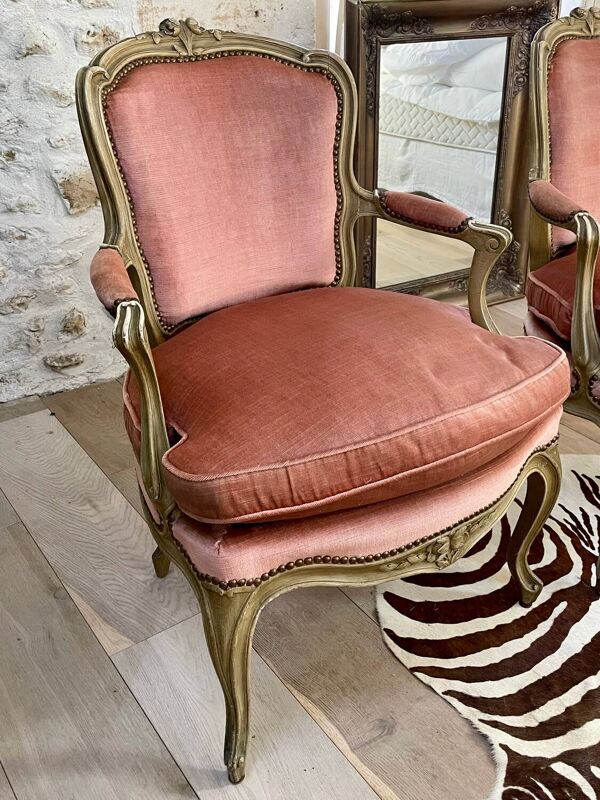 Paire de fauteuils cabriolet Louis XV