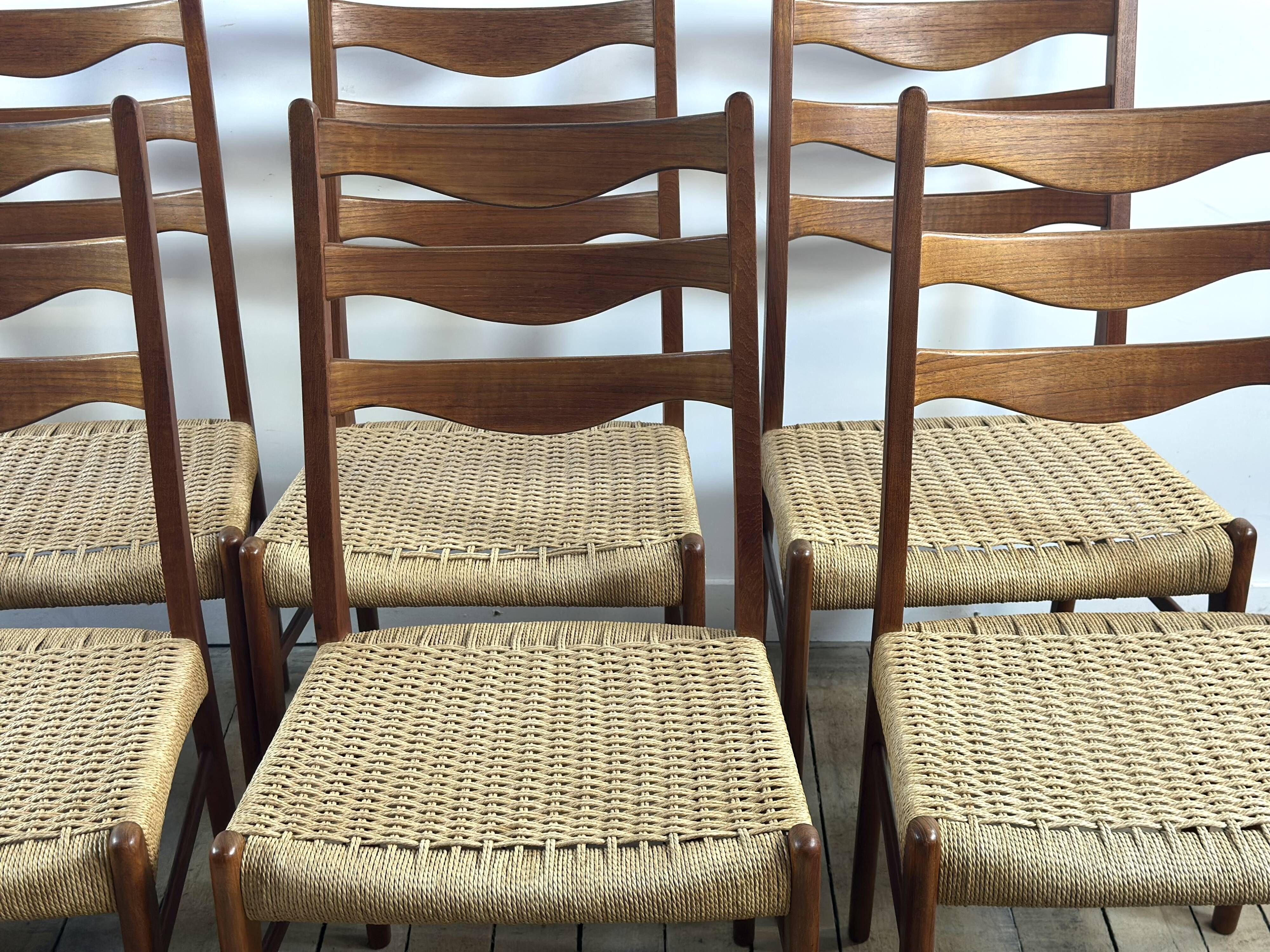 Danish vintage chairs (set of 8) by Arne Wahl Iversen 1960s