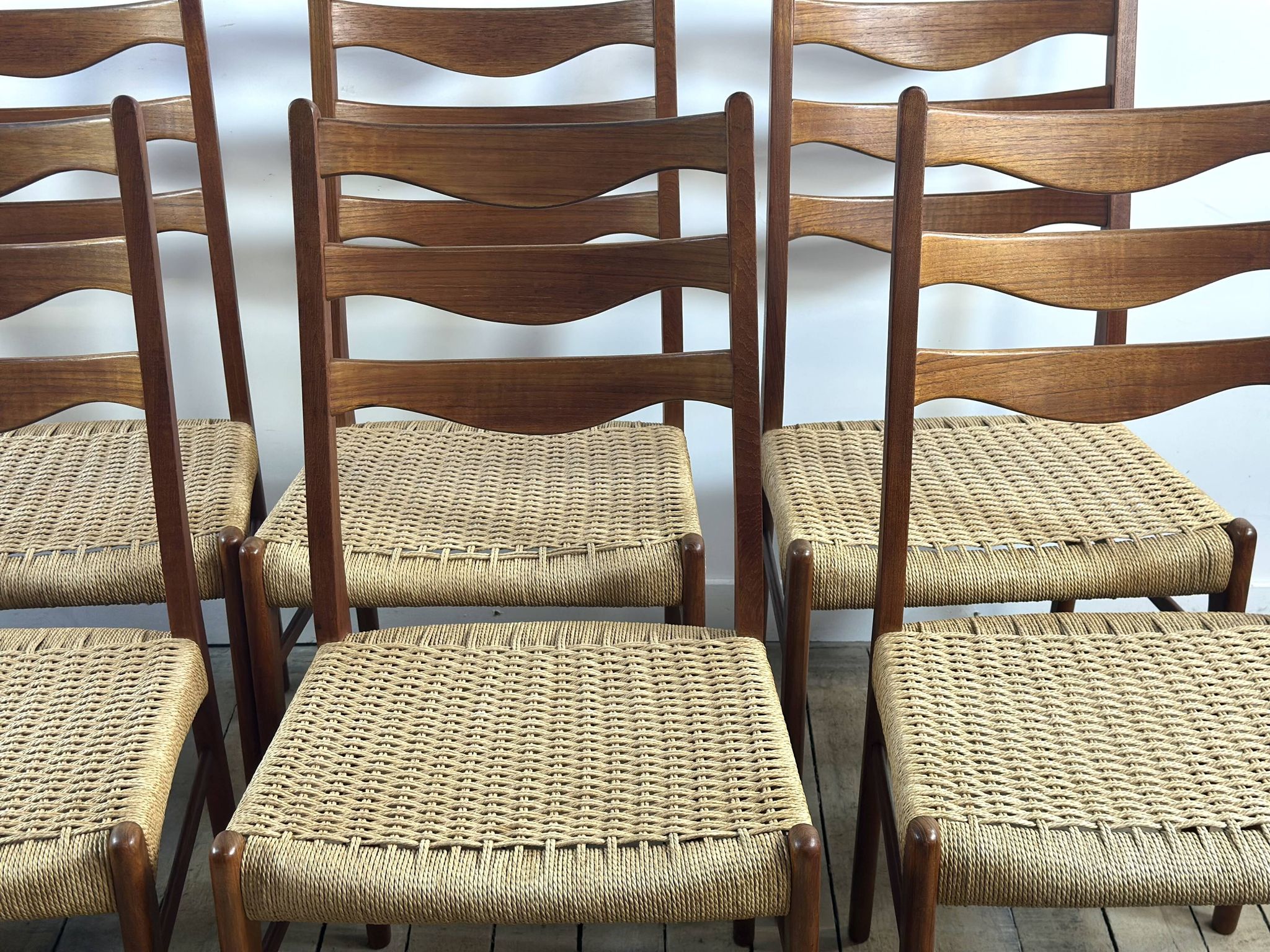 Danish vintage chairs (set of 8) by Arne Wahl Iversen 1960s
