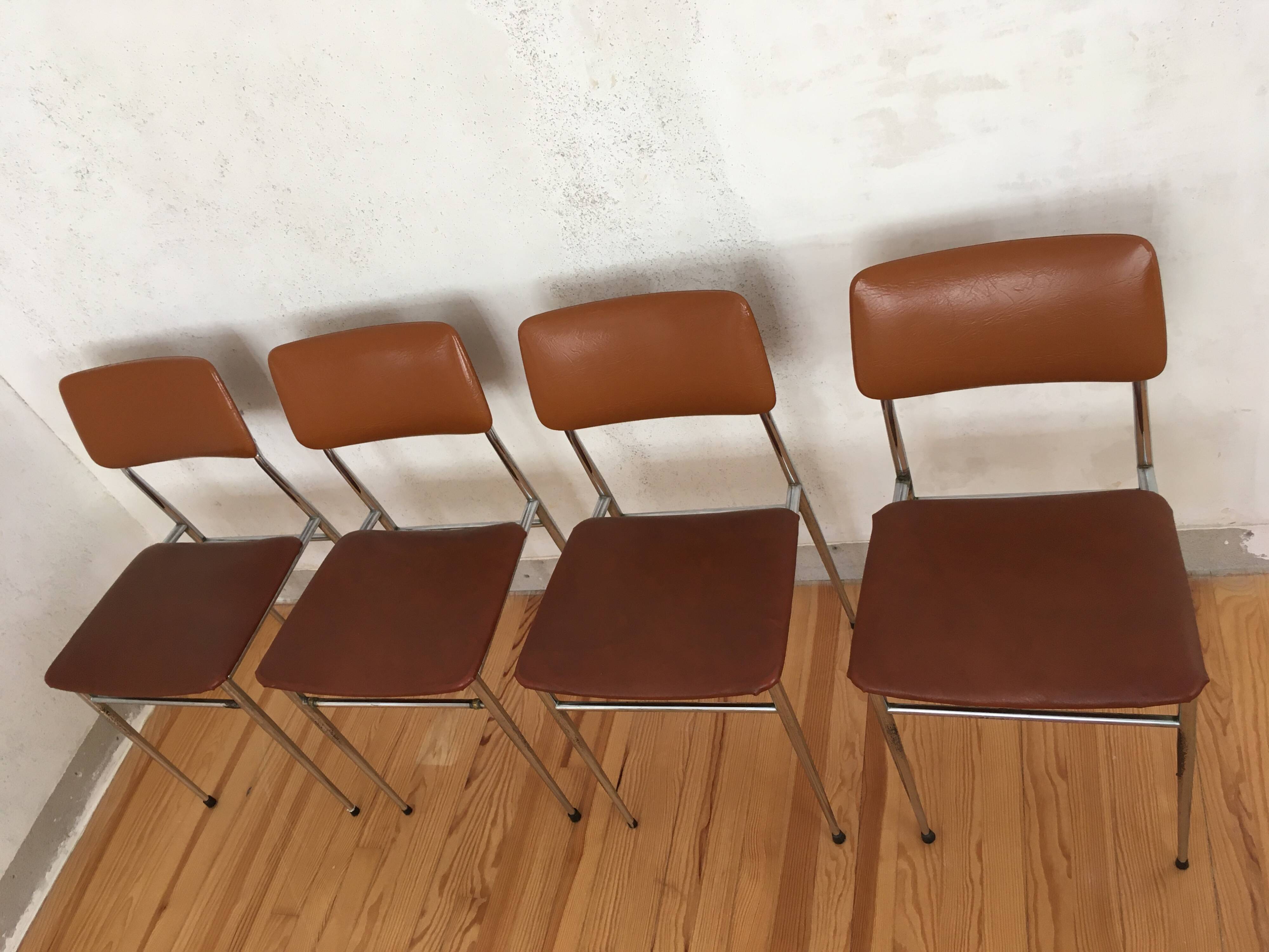 4 chaises skaï camel métal chromé années 70