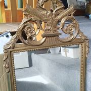 Table mirror in gilded wood in the Louis XVI style.