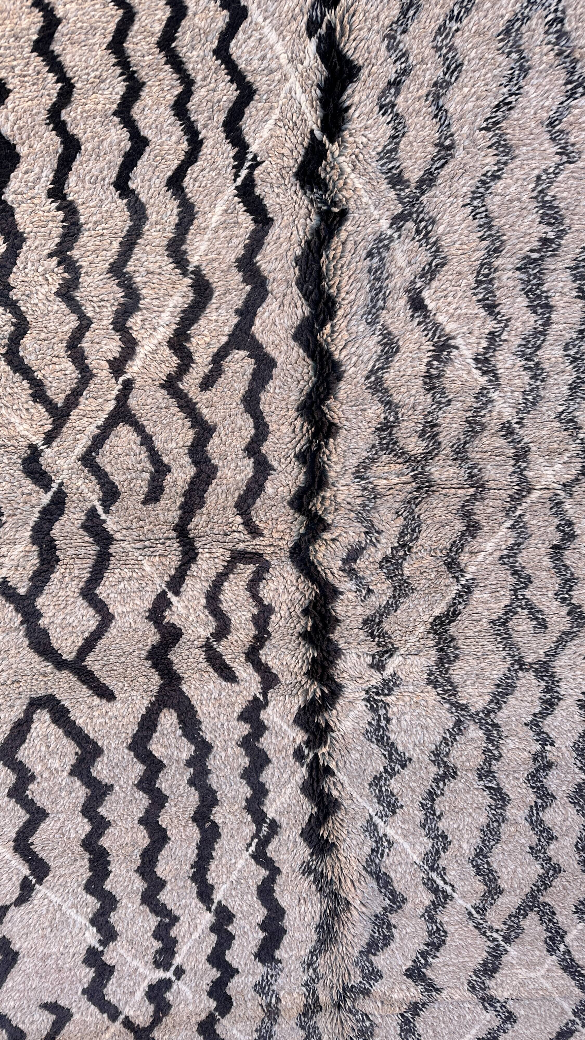 Moroccan carpet - 176 x 270 cm