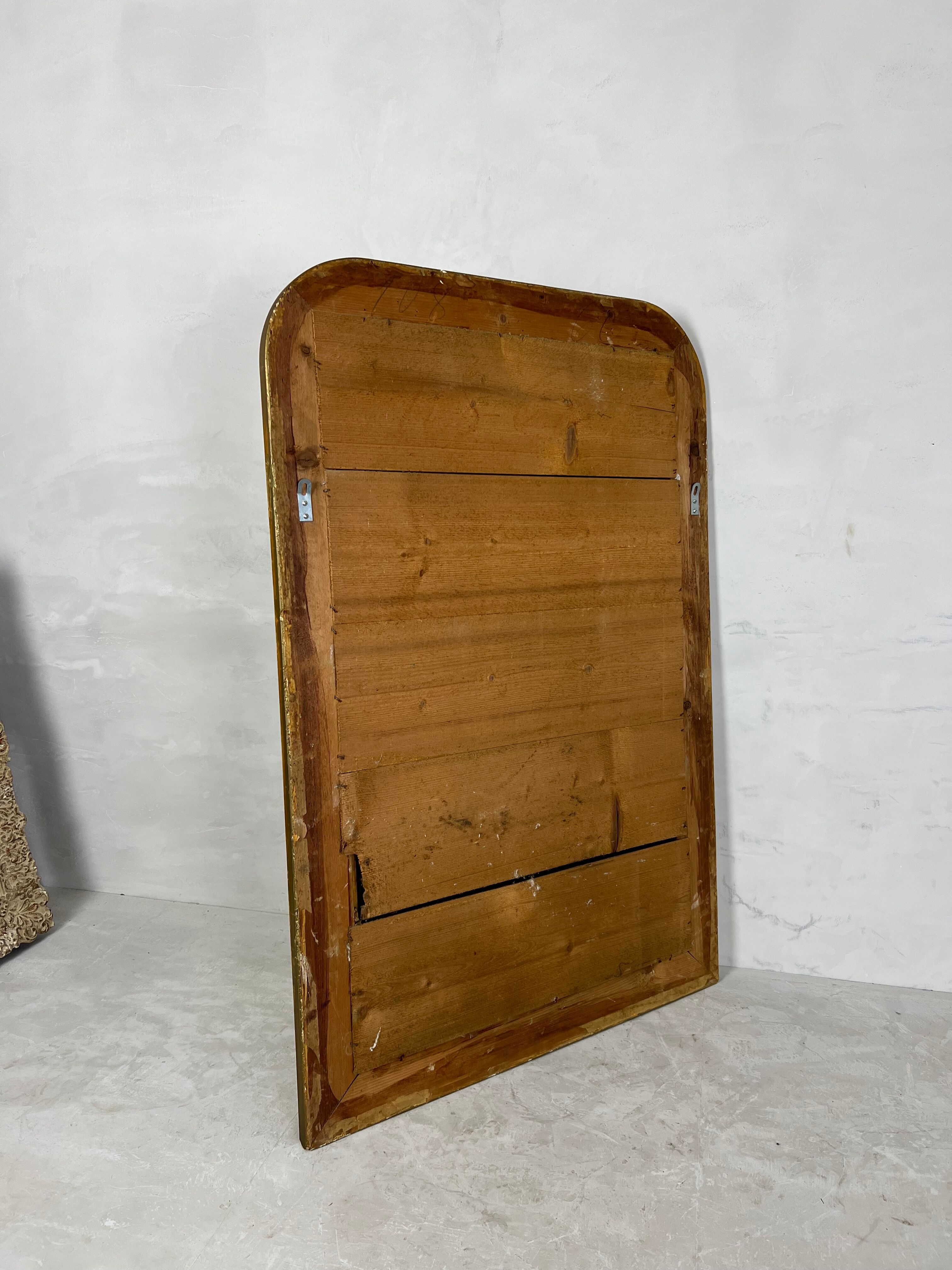 Antique English tilt top table