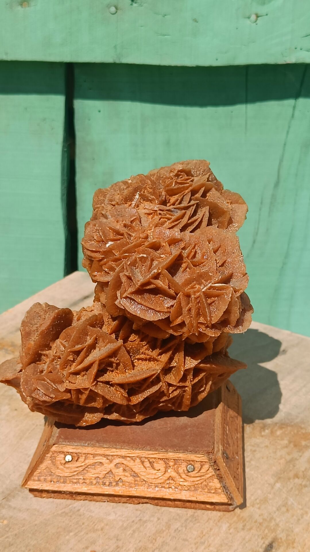 Rose des sables sur socle