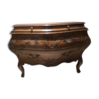 Commode de style Louis XV provençale galbée