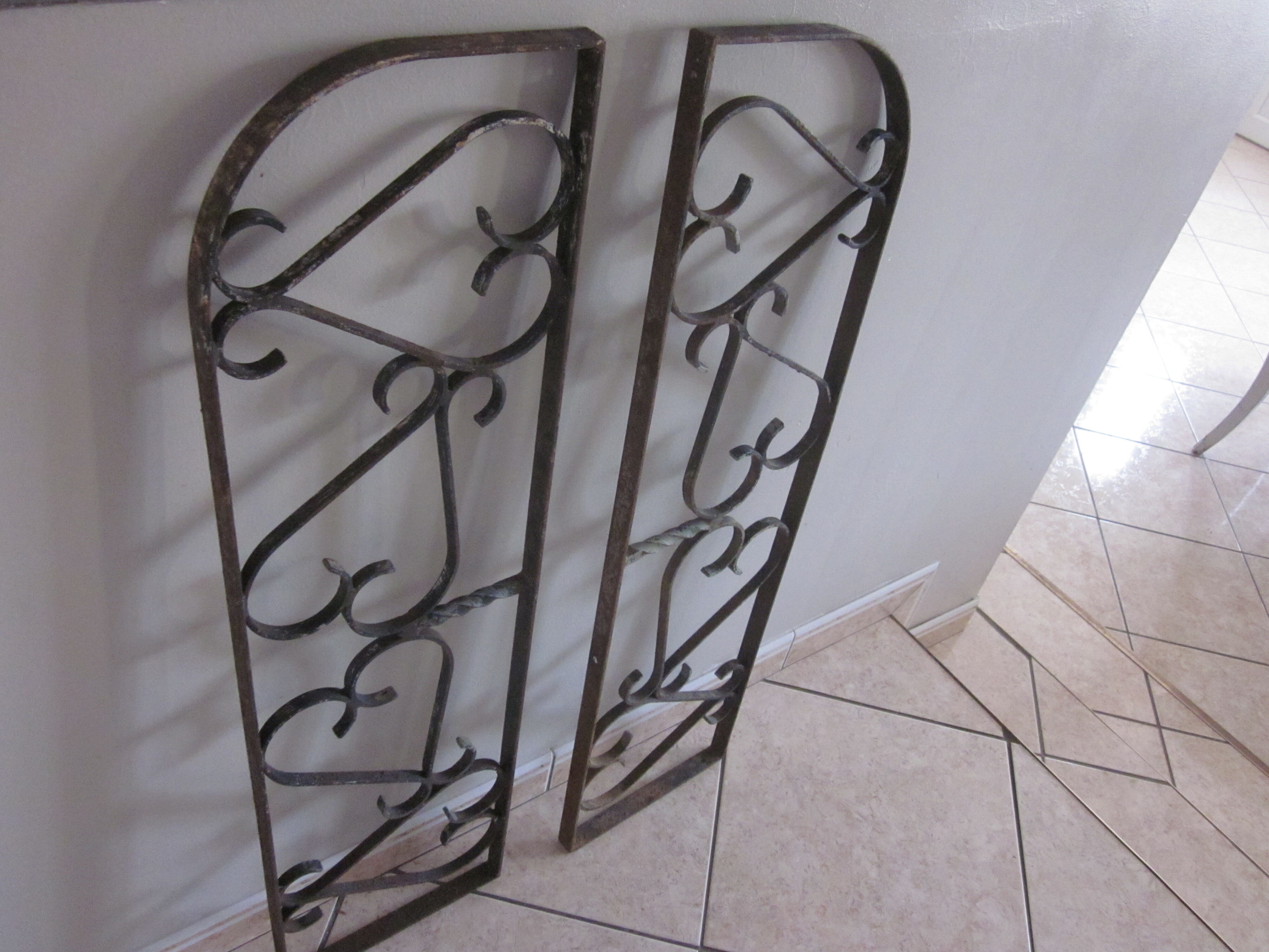 Pair of old grid in forgè iron