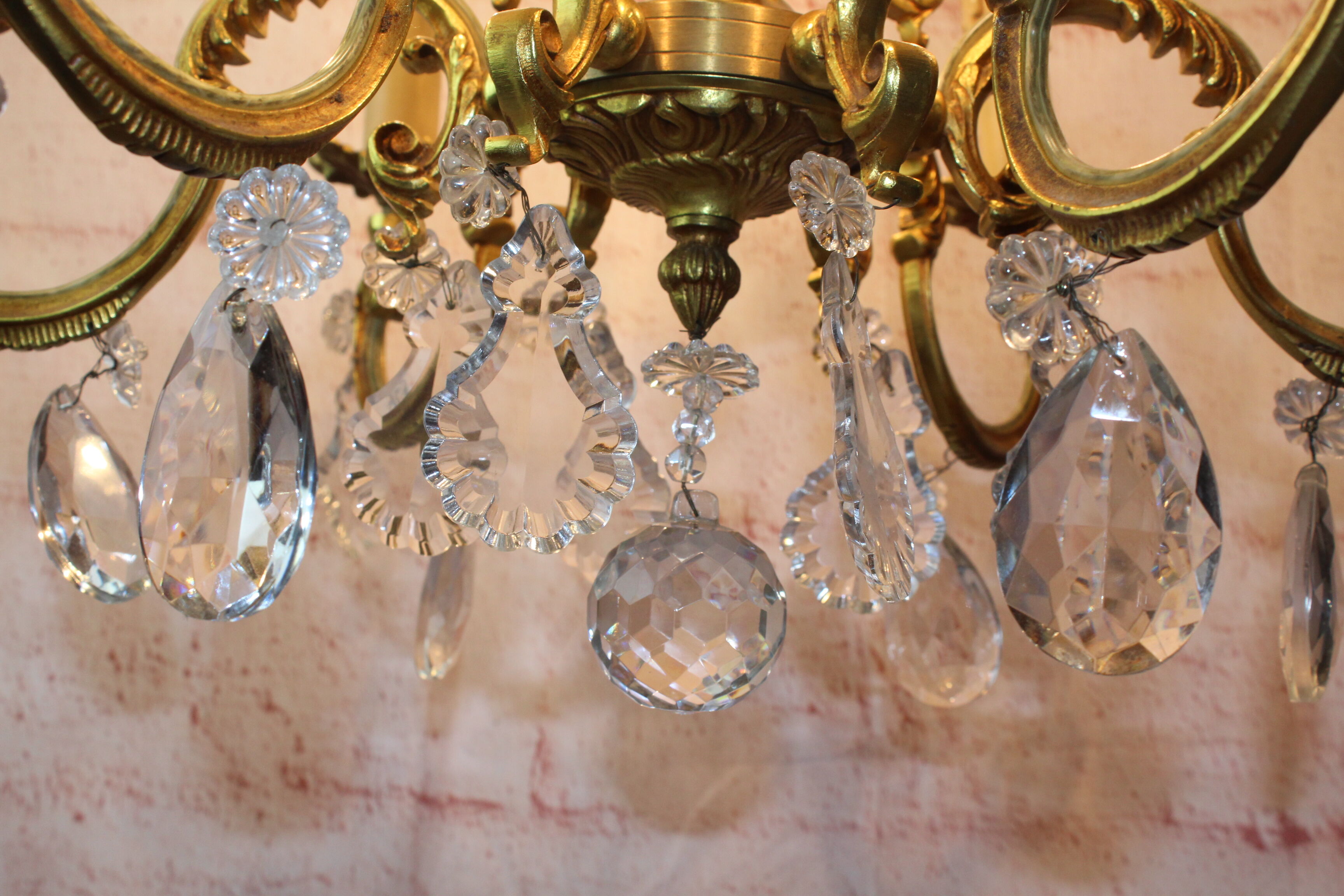 Bronze lusre and crystal grapevines