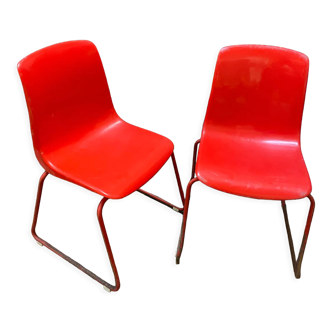 Duo de chaises vintage enfant maternelle Grofilex en plastique rouge