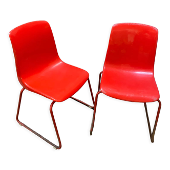 Duo of vintage chairs child kindergarten Grofilex red plastic