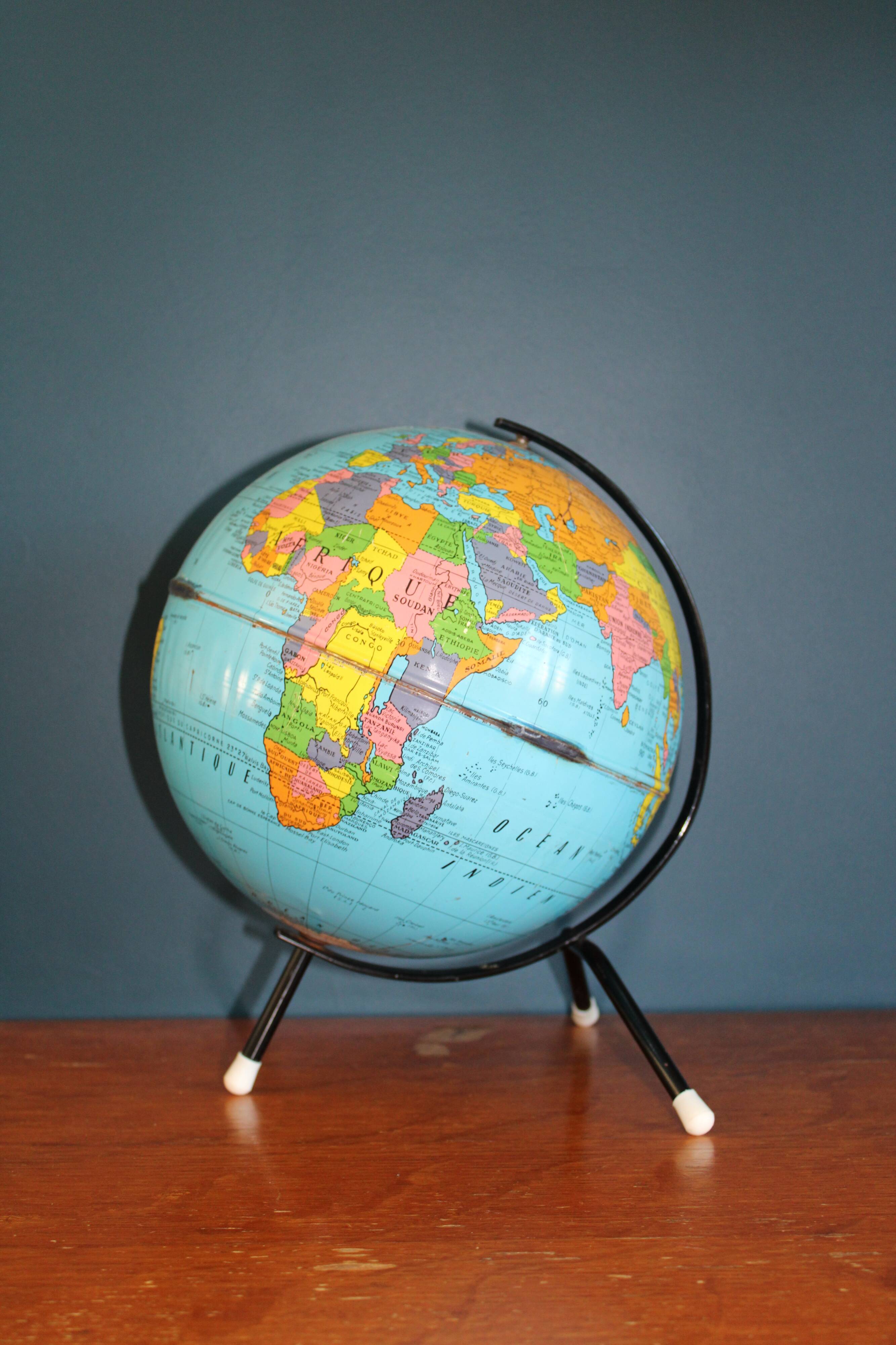 Tripod Earth Globe