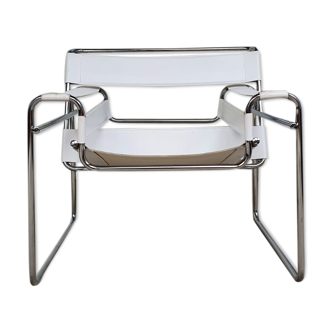 Wassily leather chair by Breuer for Habitat