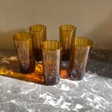 5 amber glasses