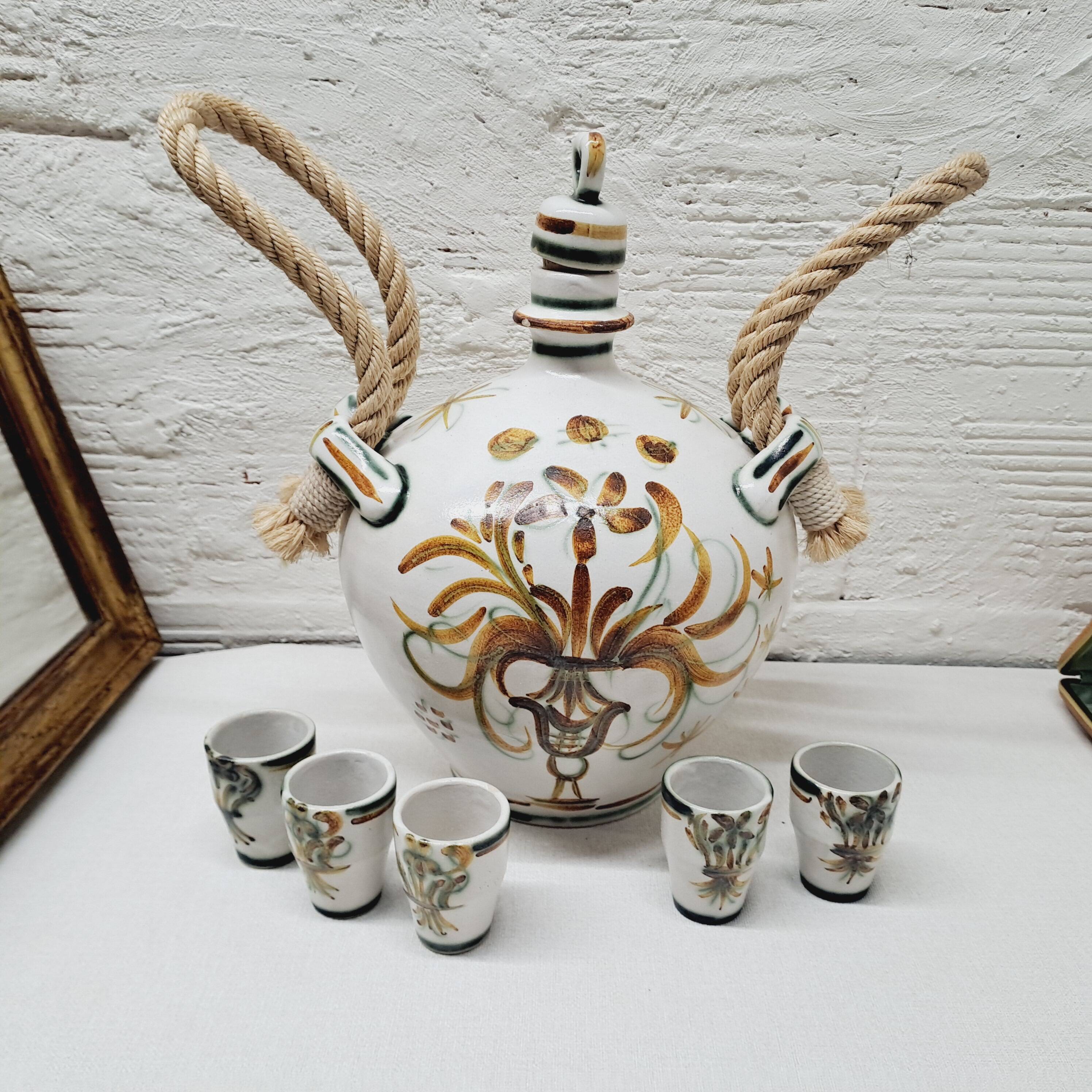 Keraluc Quimper jug
