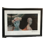 Photo mannequins showcase woman color large model