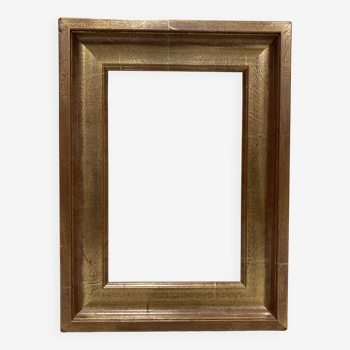 Gilded wood frame with large moldings