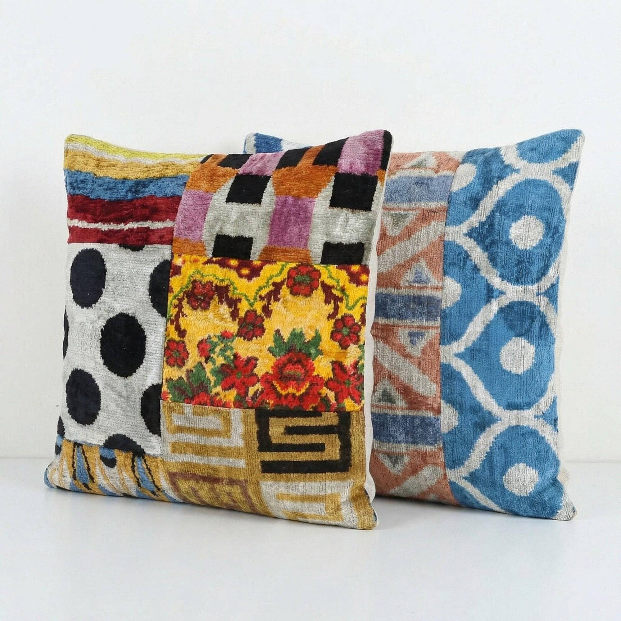 Set of 2 vintage ikat cushion covers 51x51 cm