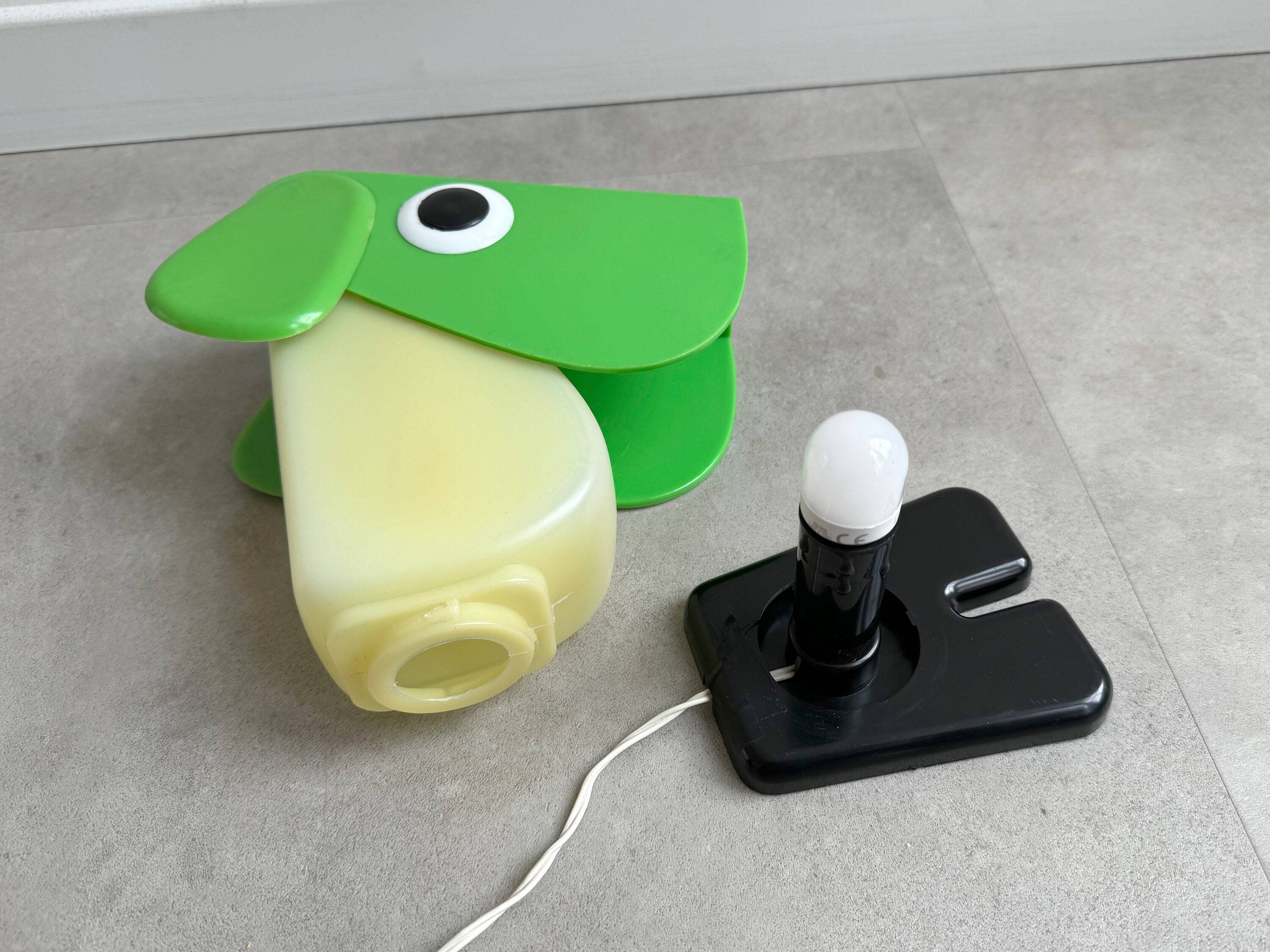 Rufus dog lamp by Fernando Cassetta for Tacman