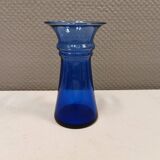 Harmony vase designed by michael bang for royal copenhagen in 1989