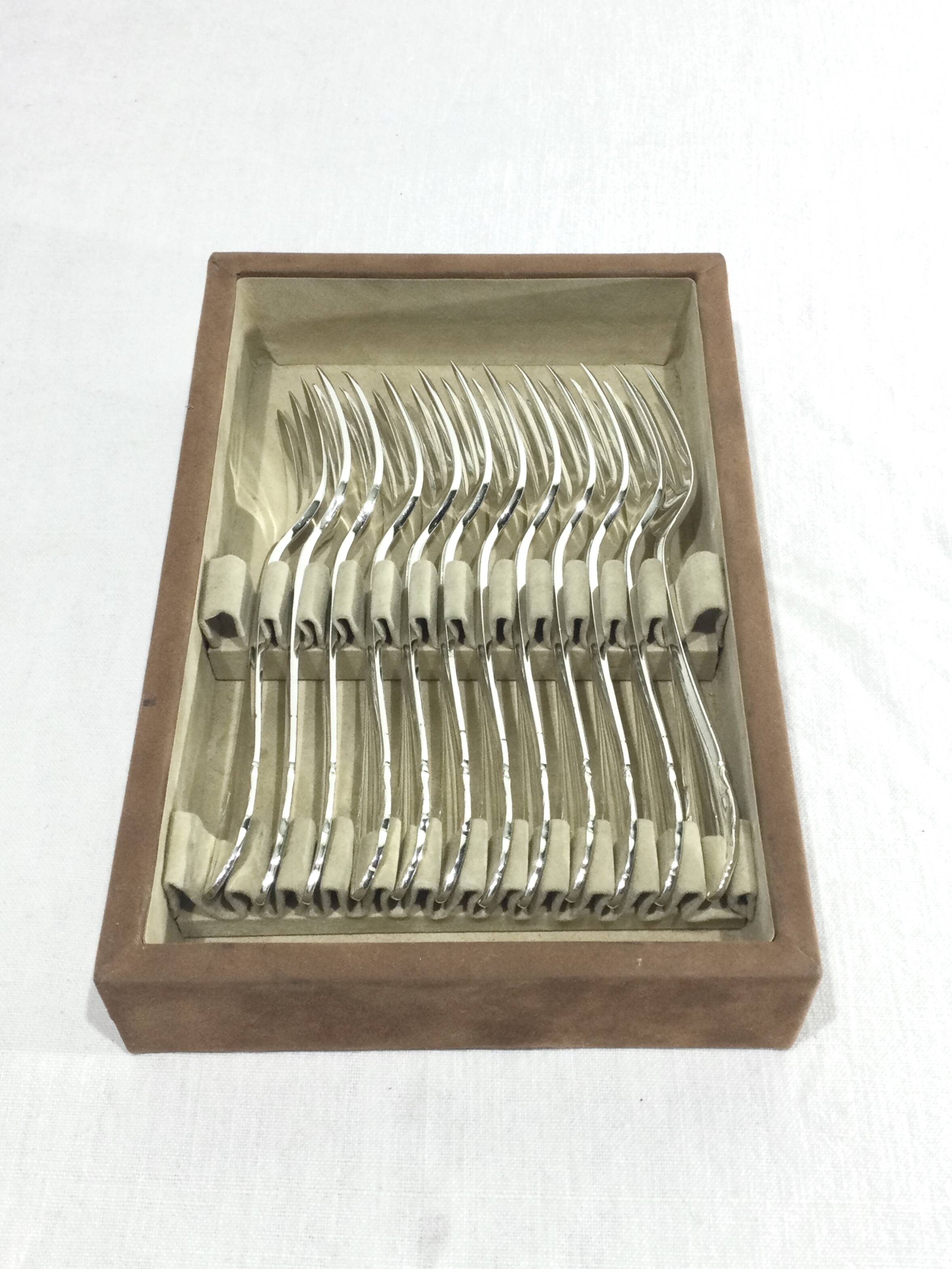WMF – 12 silver-plated cake forks