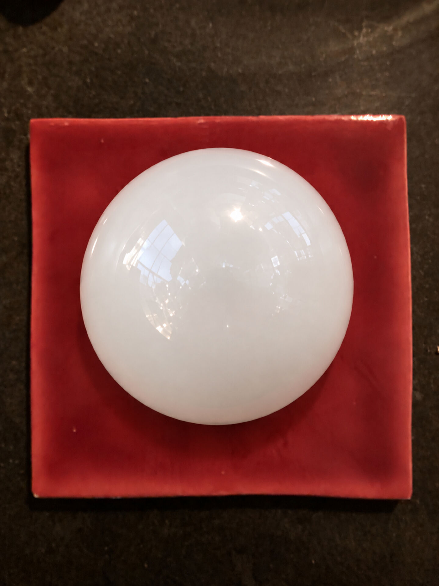Ceramic wall lamp