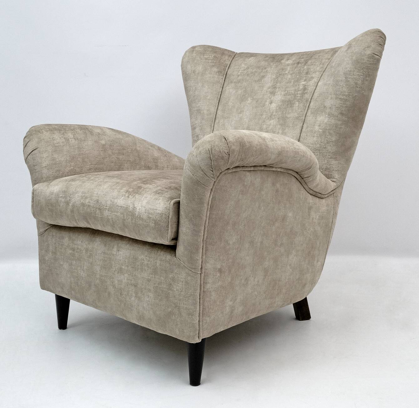 Attributed Gio Ponti Mid-Century Modern Italian Velvet Armchairs for ISA