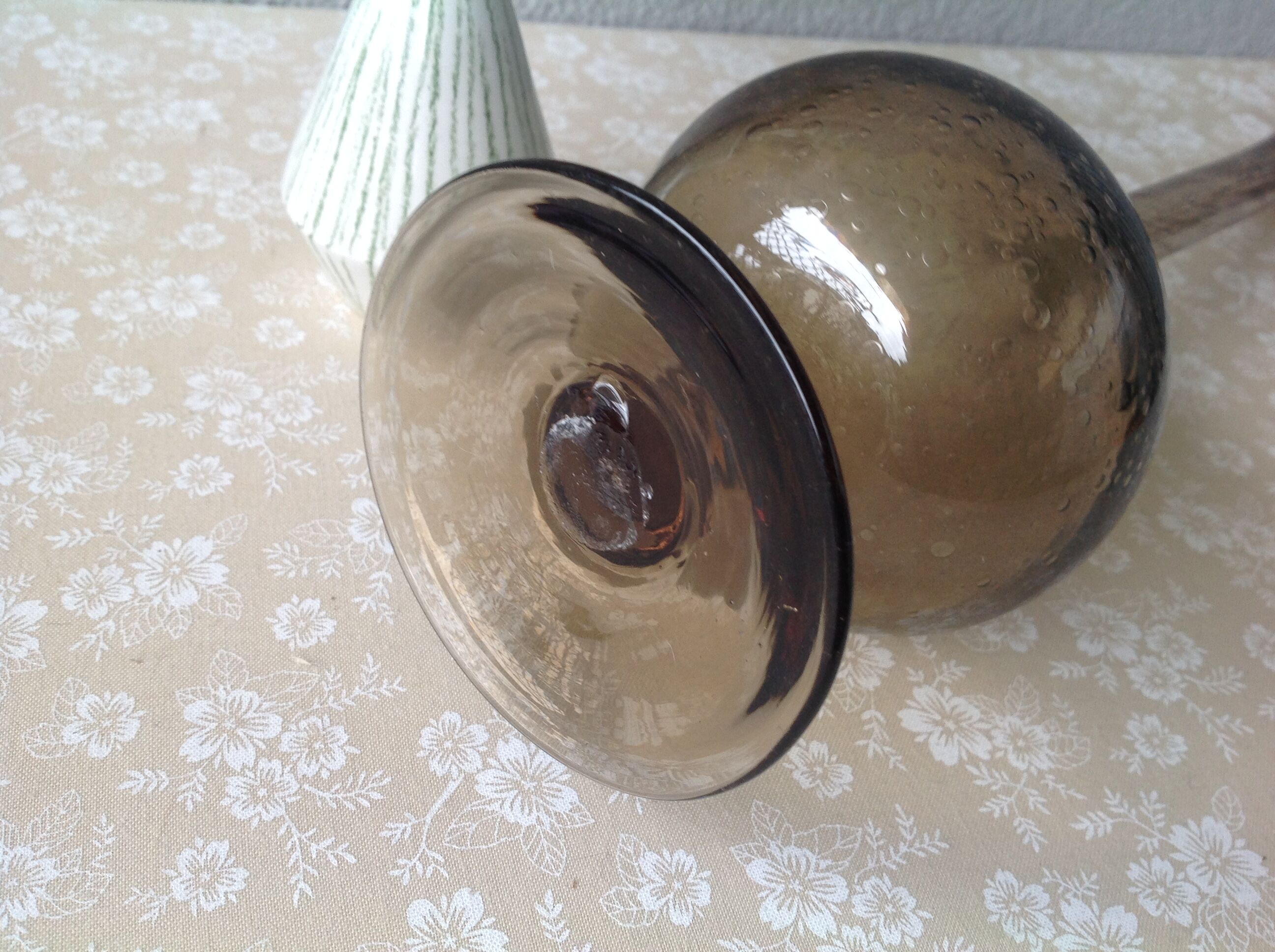 Mouth-blown Bendor vase