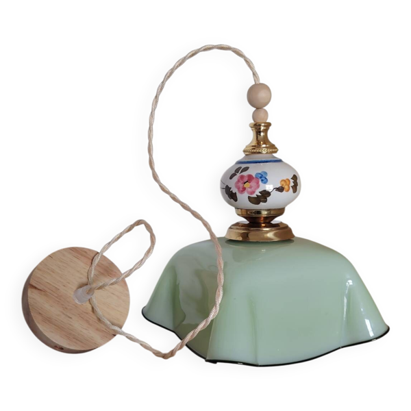 Suspension opaline verte — Beyit