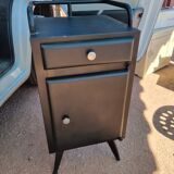 Metal bedside 50s