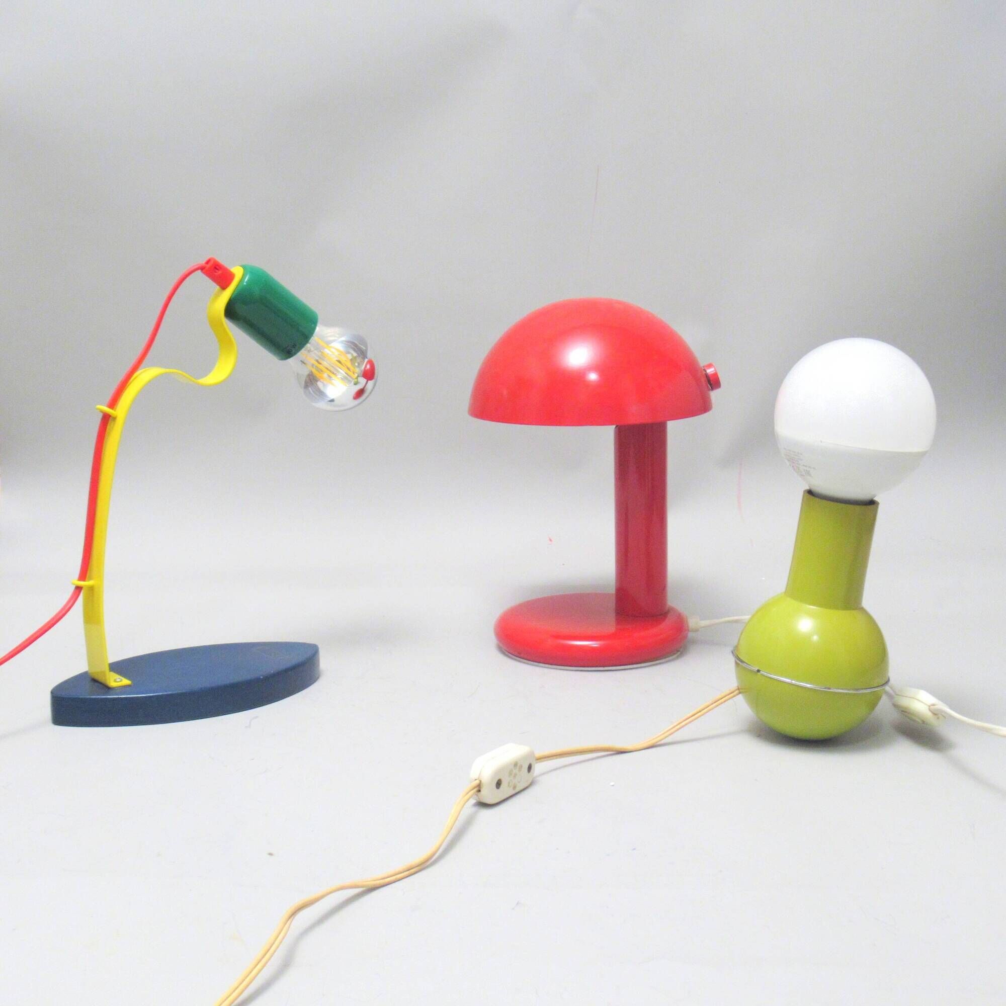 Italian culbuto lamp in khaki by Lamperti from the 1970s.