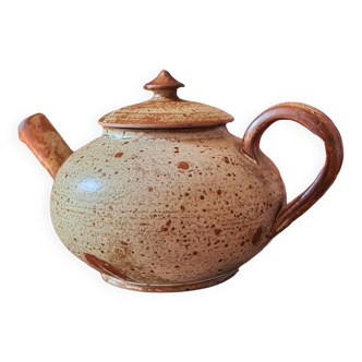 Stoneware teapot by JP Prud'homme