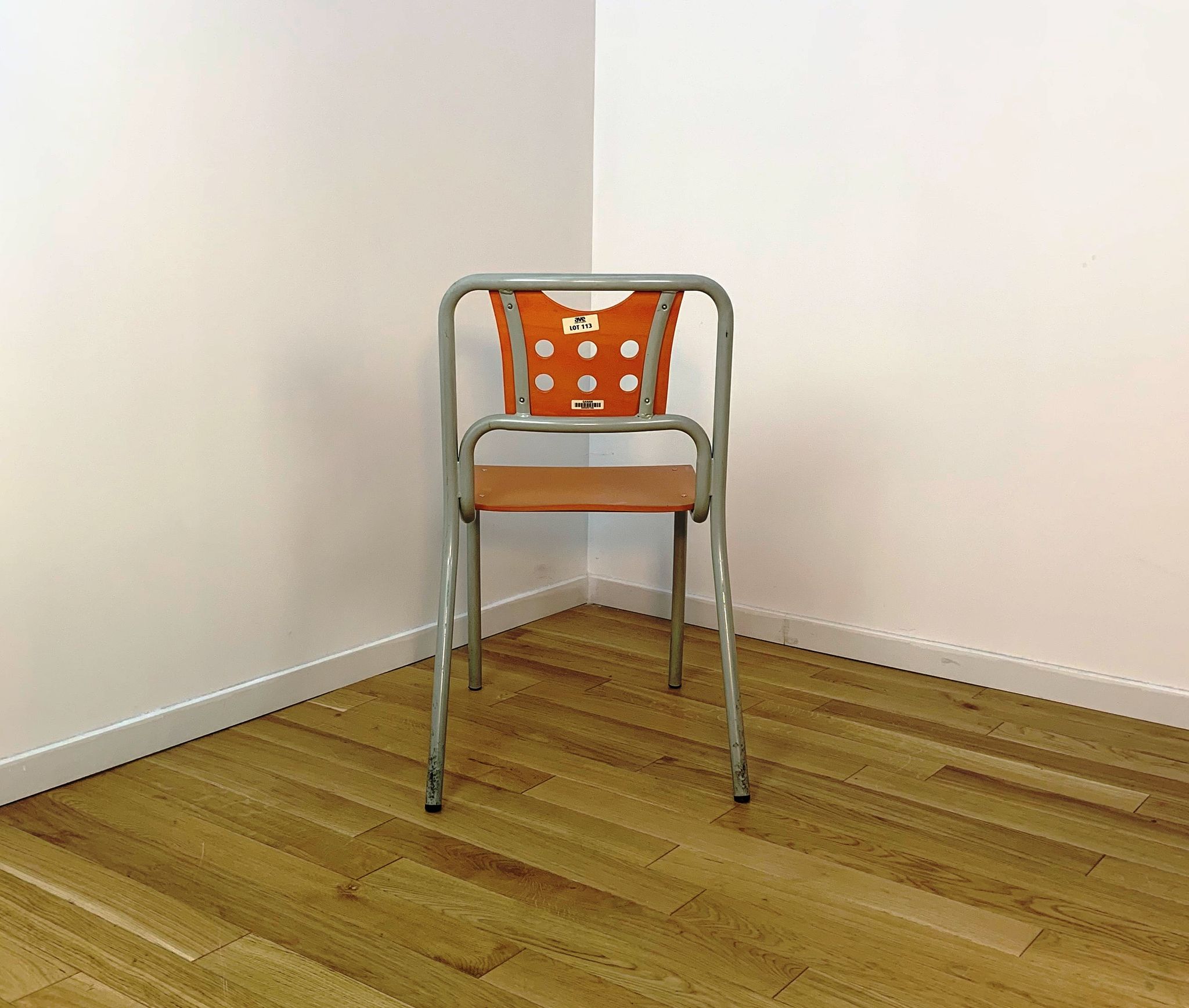 Vintage community chair