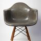 Fauteuil Paw, Charles Eames, fabrication Zenith Plastics pour Herman Miller