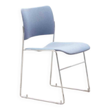 Chaise Howe 4/40 bleue par David Rowland
