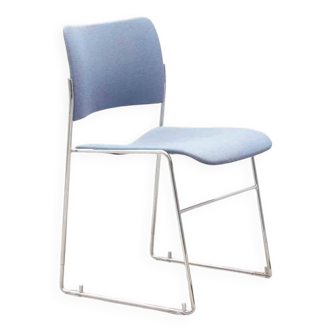 Howe 4/40 Blue Chair by David Rowland