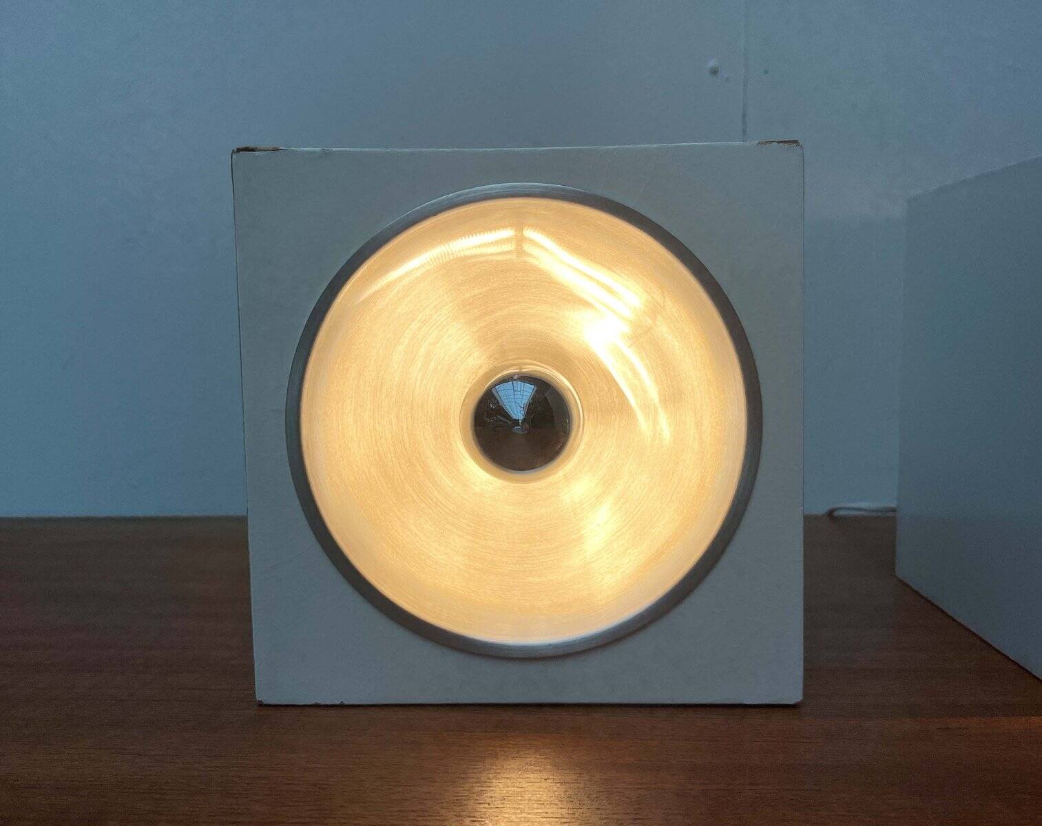 Lampes de table cube modèle suisse 5703 Modernes d’ère spatiale mi-siècle par E.R. Nele pour Temde, années 1960, lot de 2