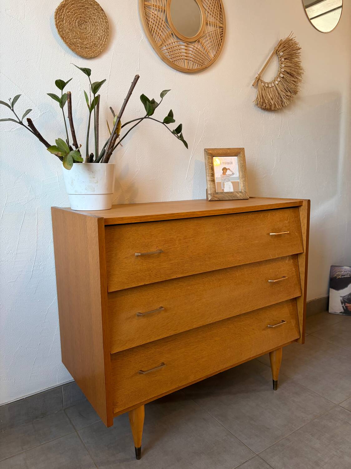 Vintage oak chest of drawers from the 1960s.