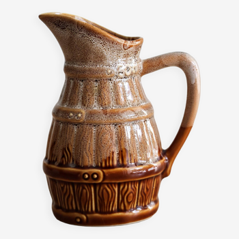 50cl glazed ceramic pitcher with beer barrel decoration