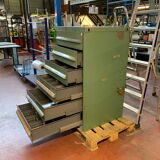 Meuble tiroir atelier vert Vidmar