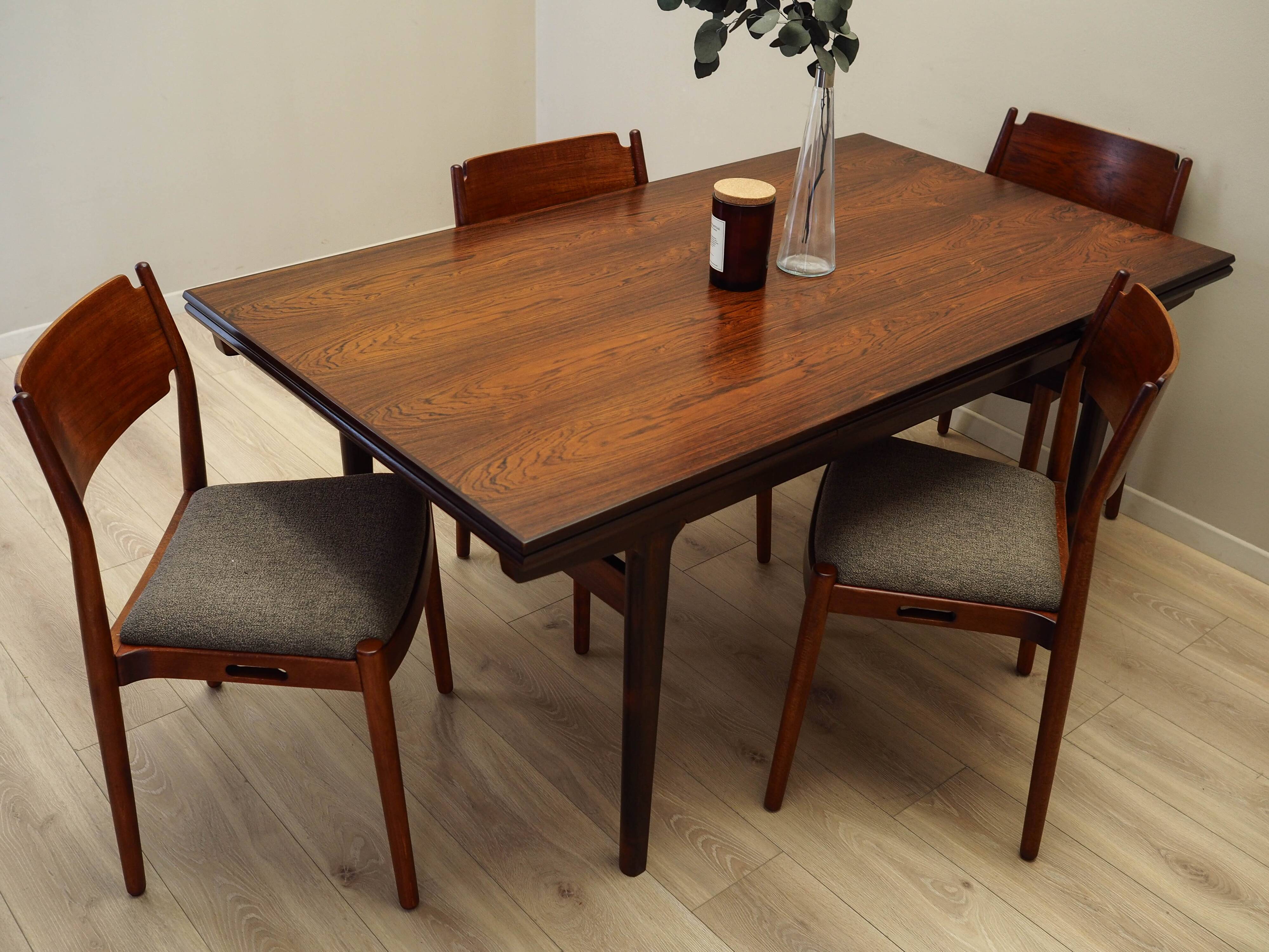 Rosewood table, Danish design, 1960s, designer: Henning Kjaernulf, manufact