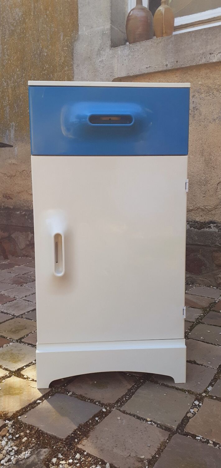 Storage cabinet year 70