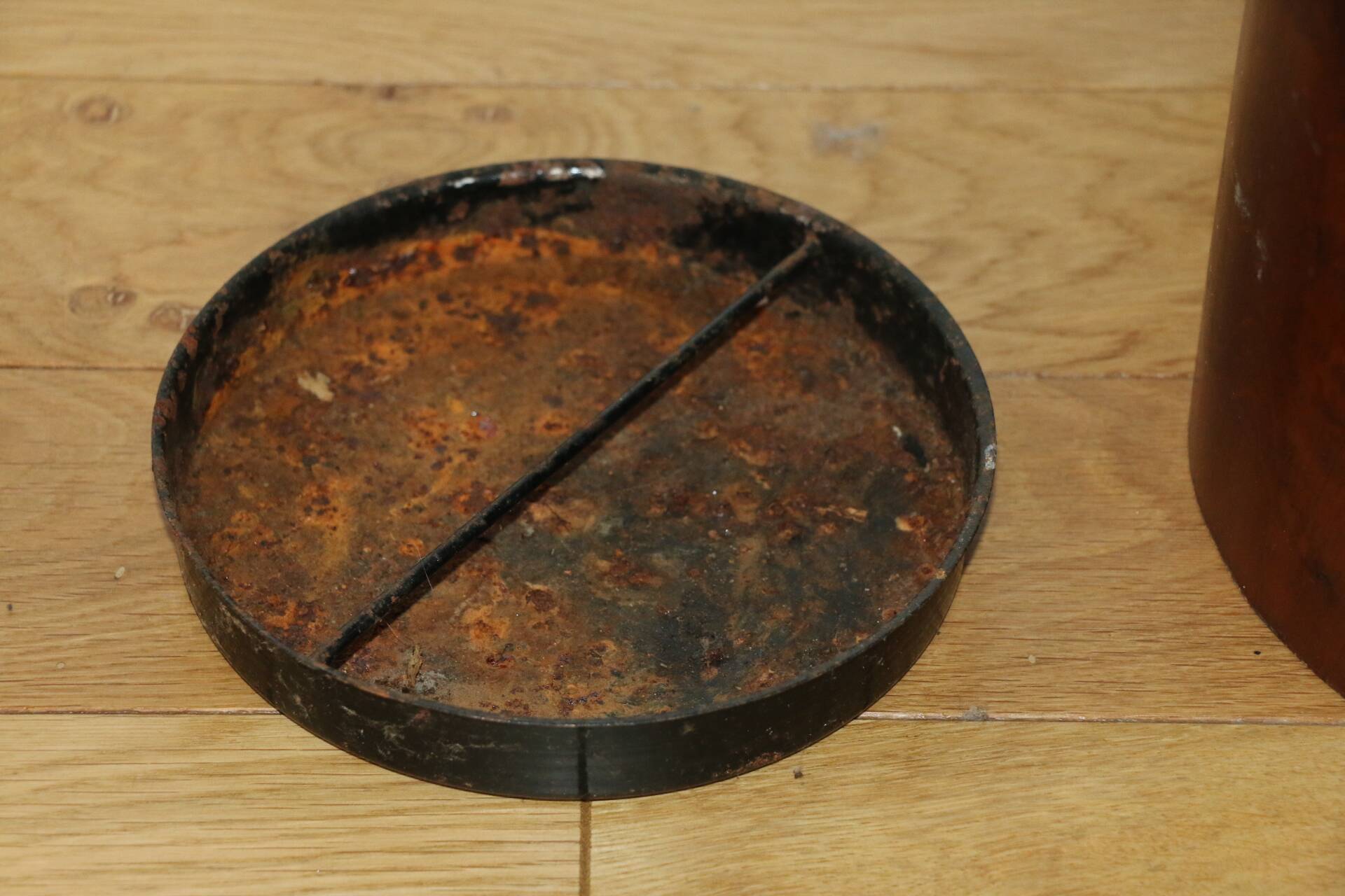 Wooden umbrella stand