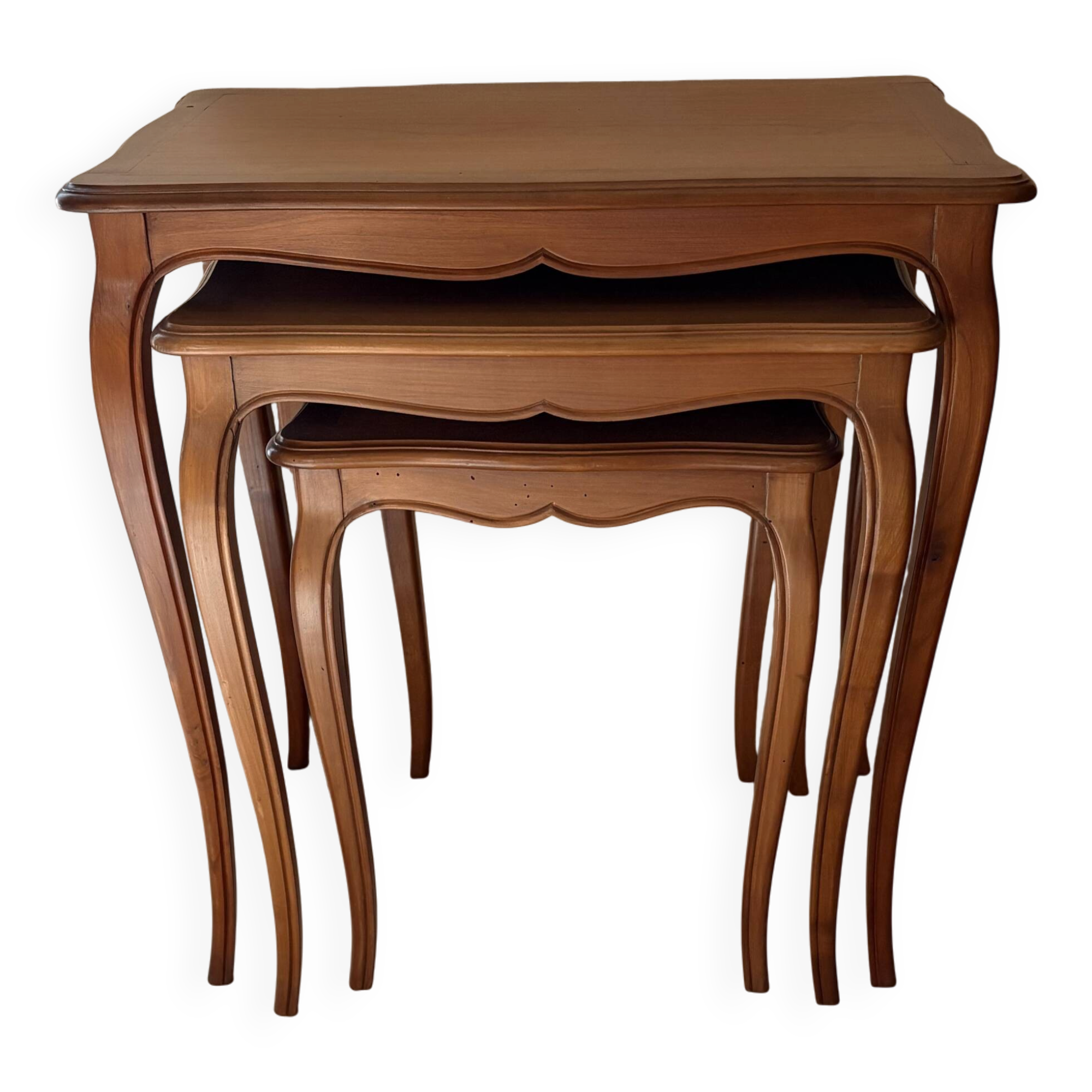 Set of 3 small nesting tables