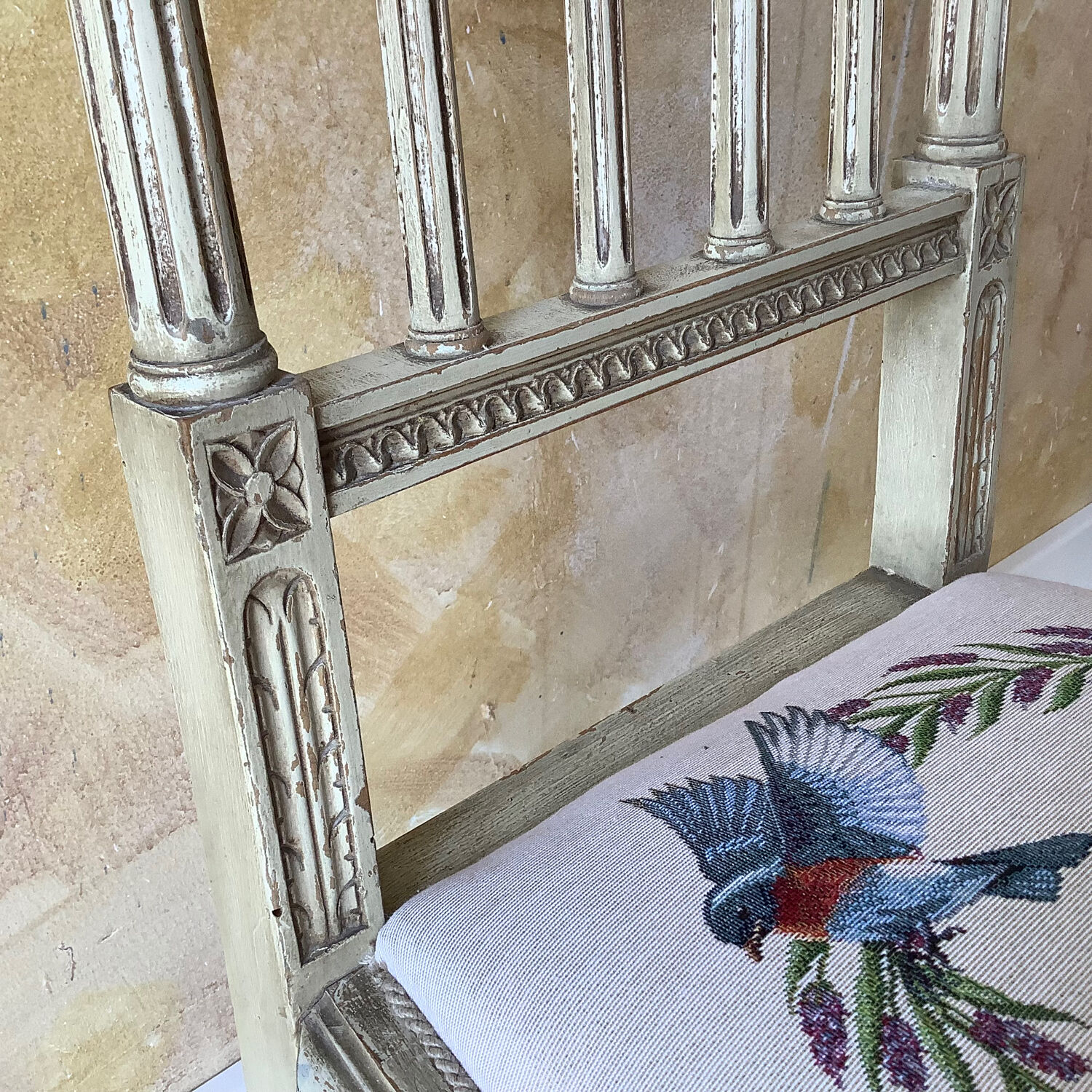 Louis XVI flying chair