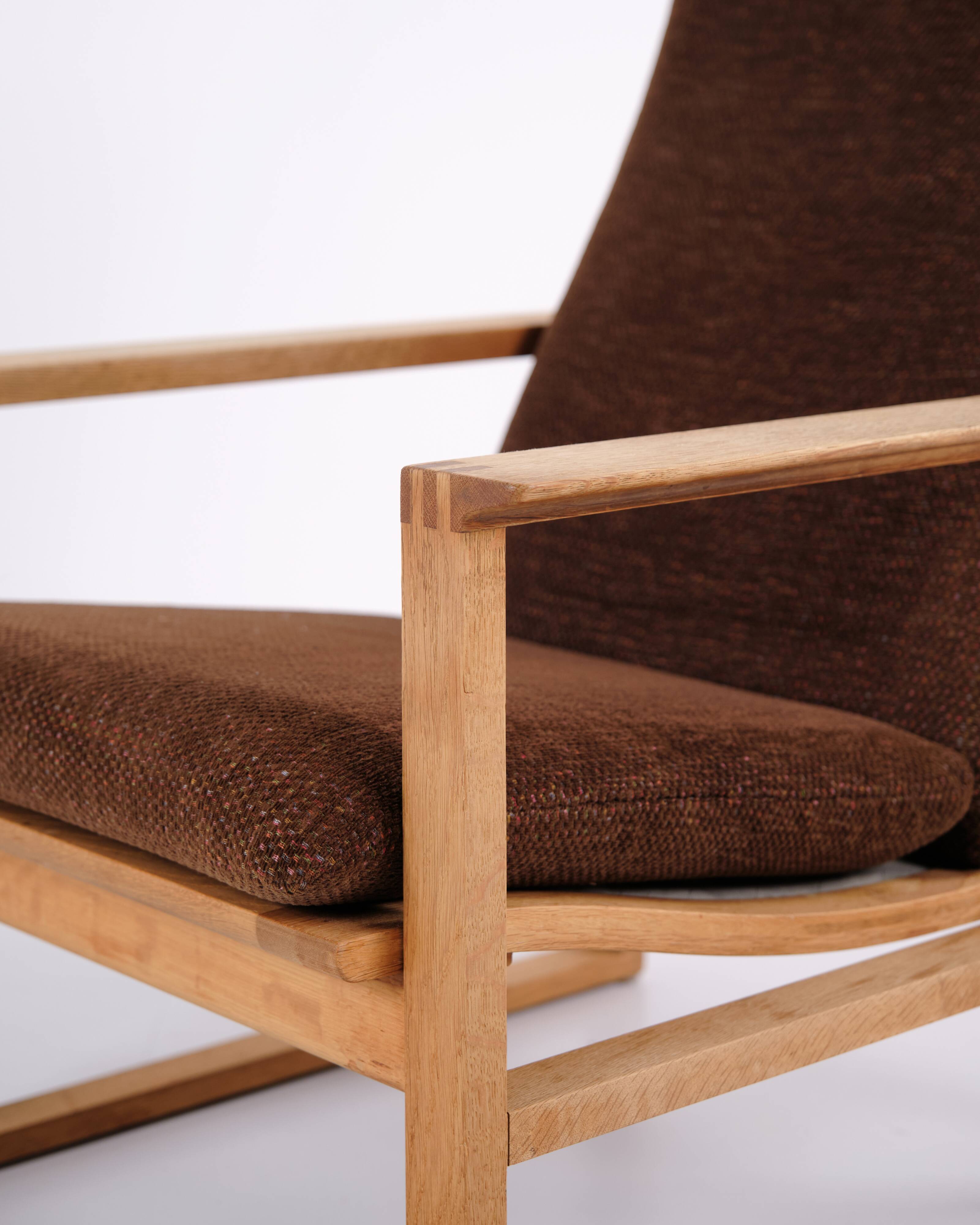 The Sled Chair - Model BM2254 - Oak - Brown cushions - Børge Mogensen - Fredericia Chair Factory