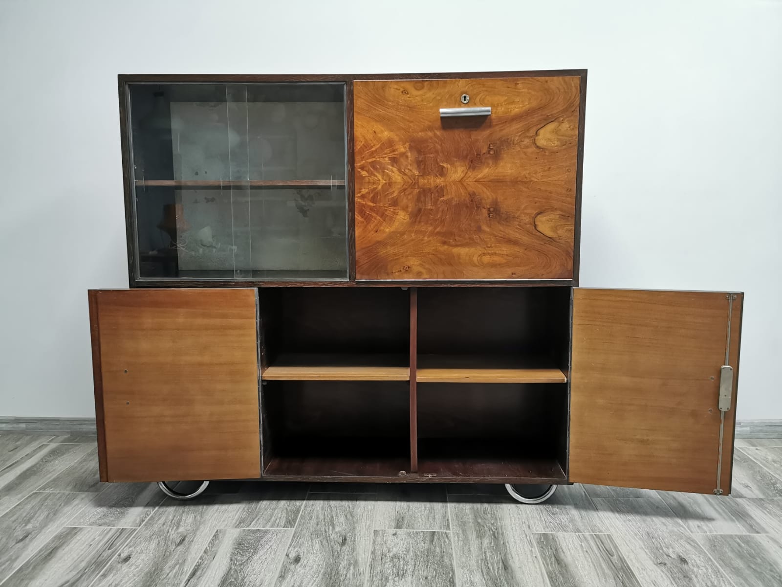 Secretaire par Hynek Gottwald