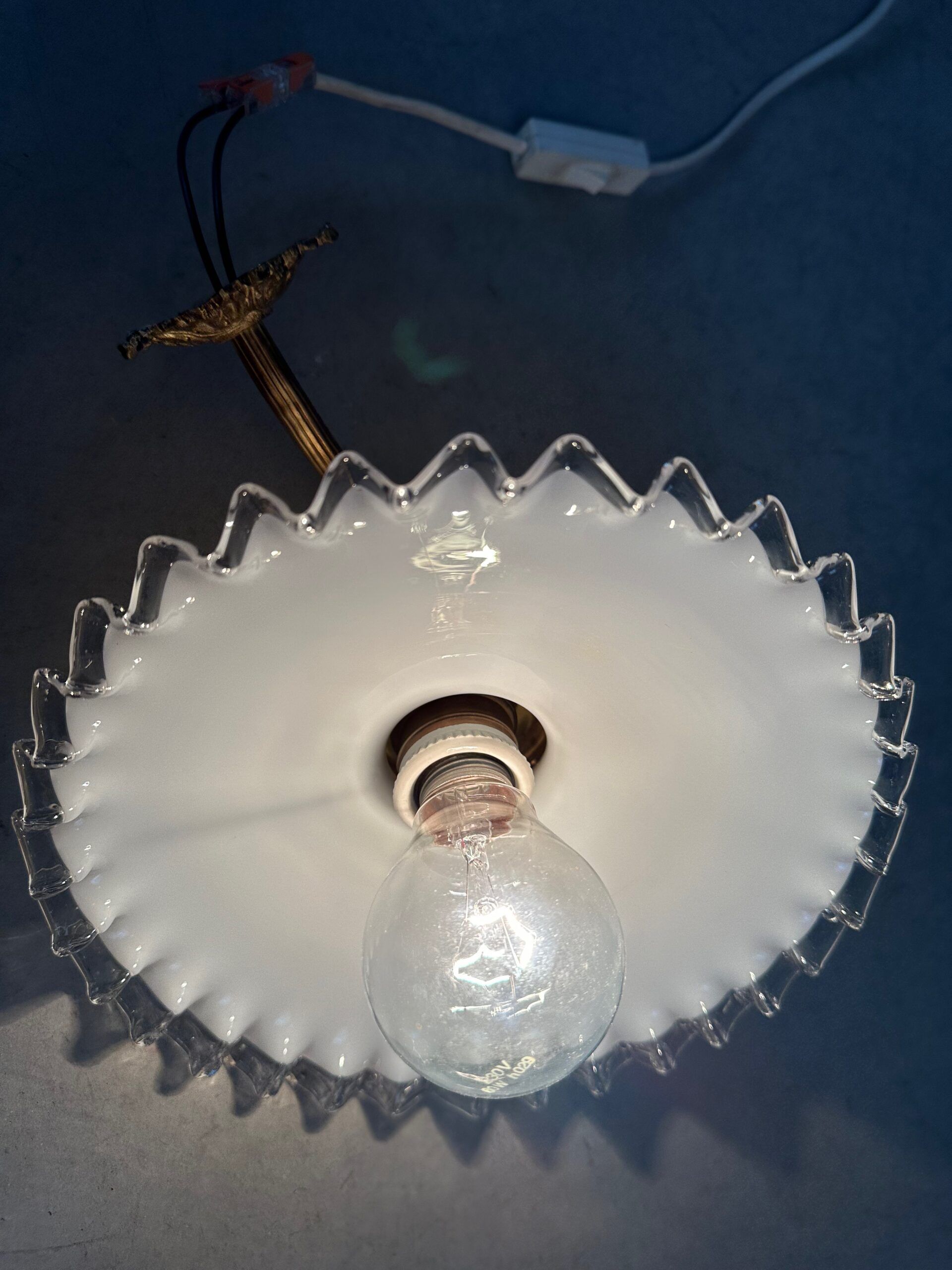 Antique wall lamp – opaline collar lamp with brass holder