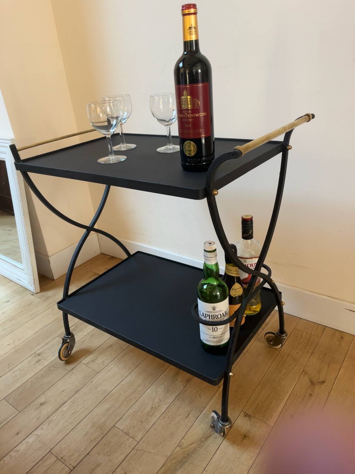 Vintage design black metal and brass rolling dessert trolley – Fully restored